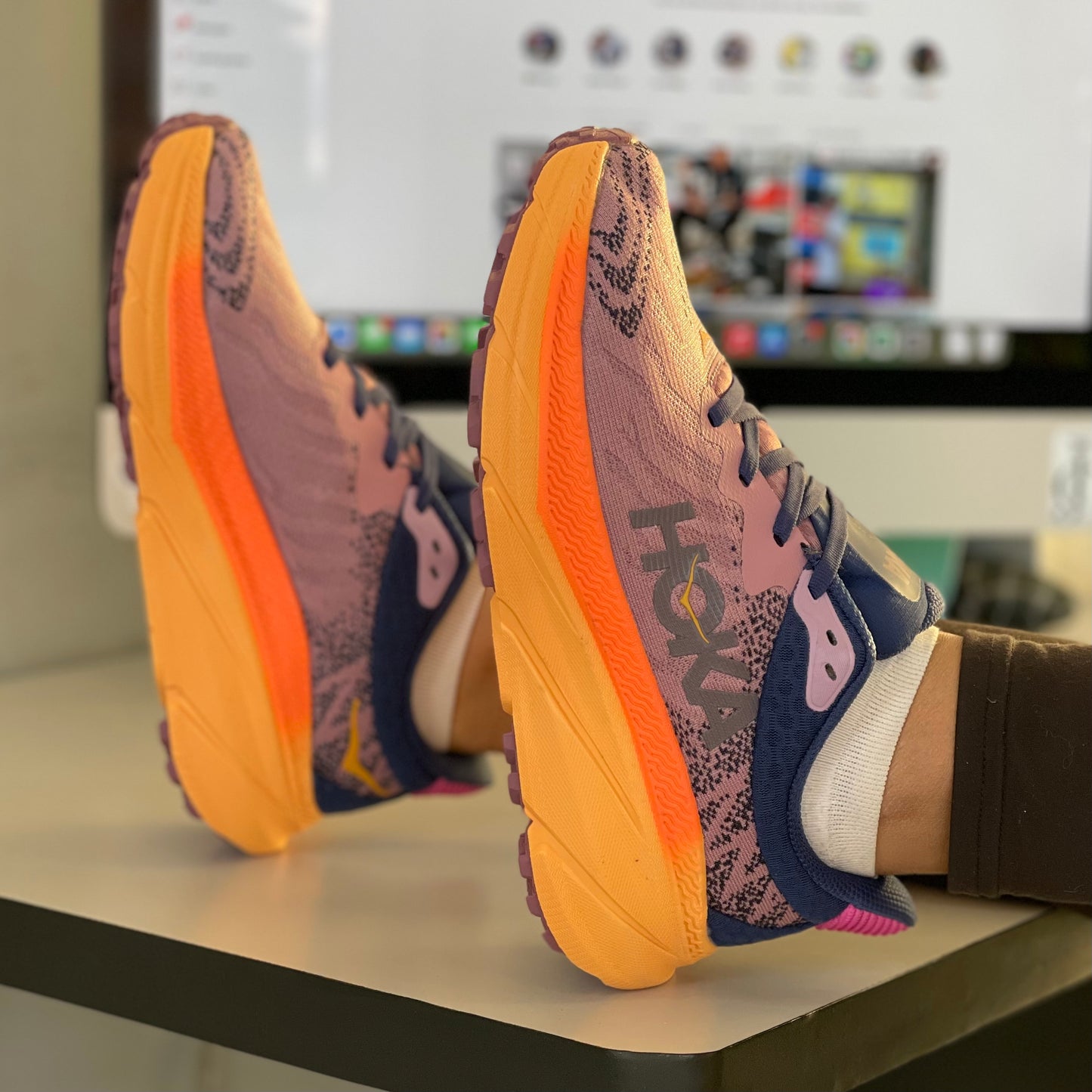 HOKA CLIFTON