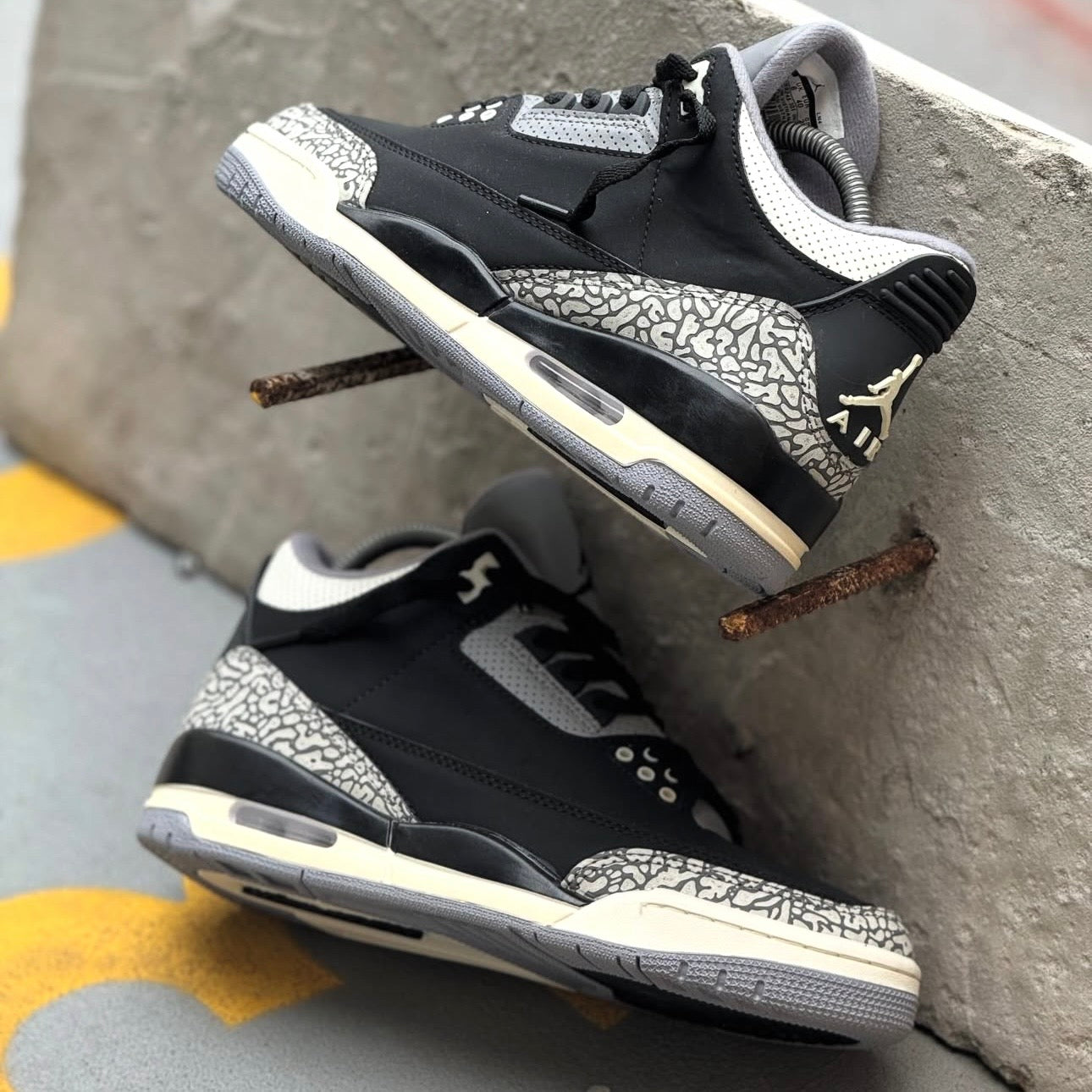 JORDAN RETRO 3 OFF NOIR