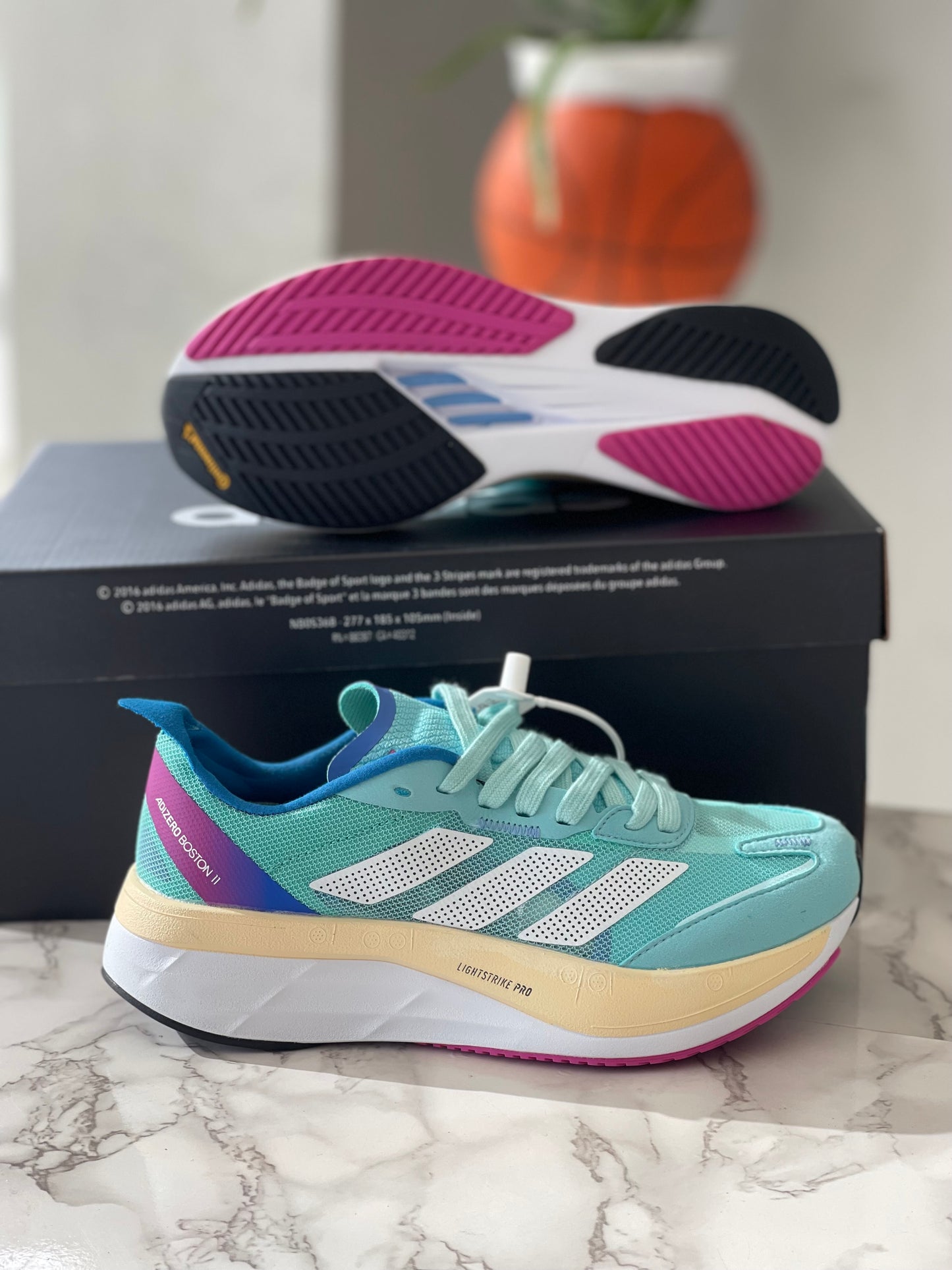 ADIZERO BOSTON 12