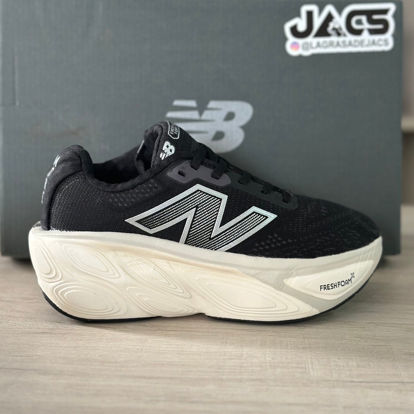 NEW BALANCE 1080