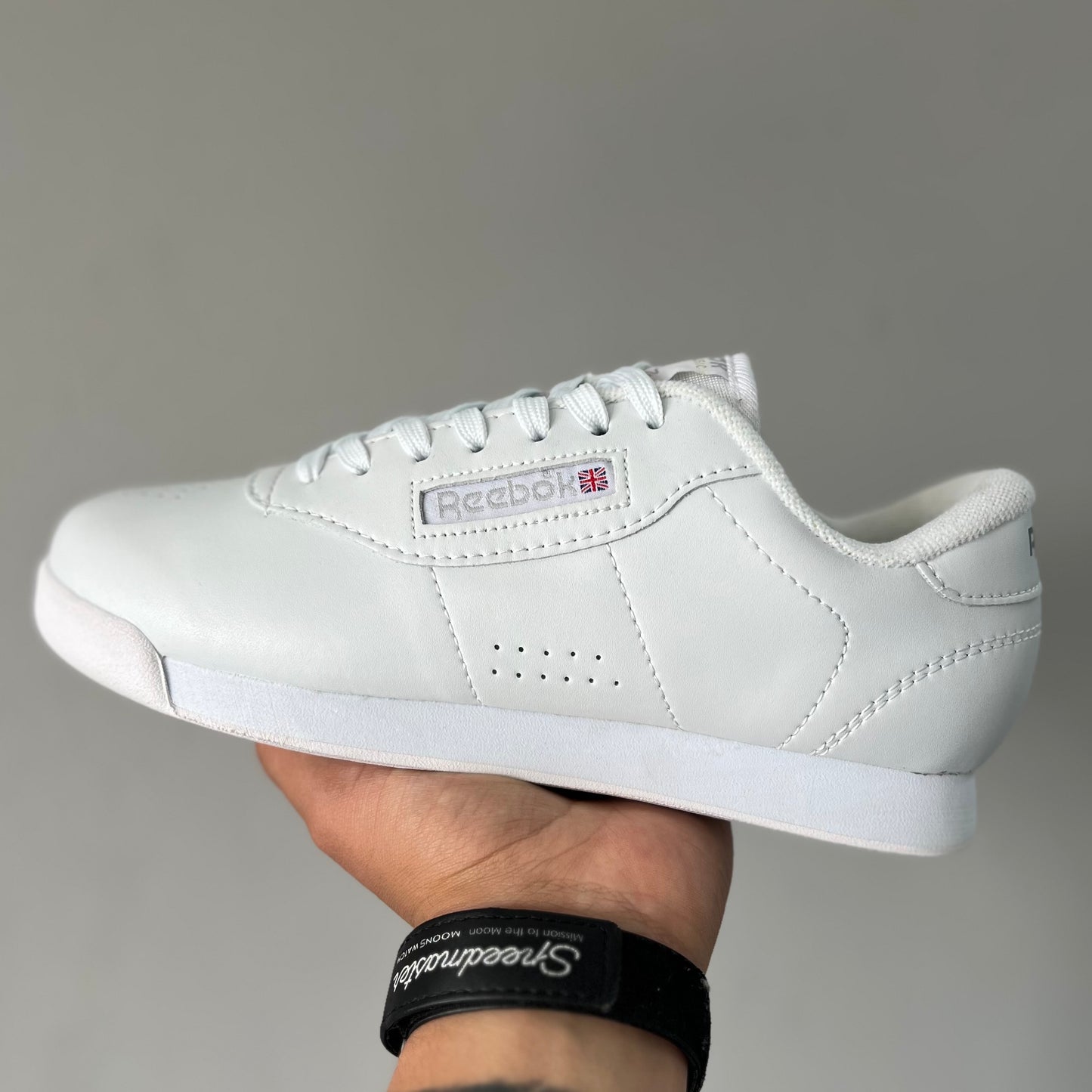 REEBOK CLASSIC