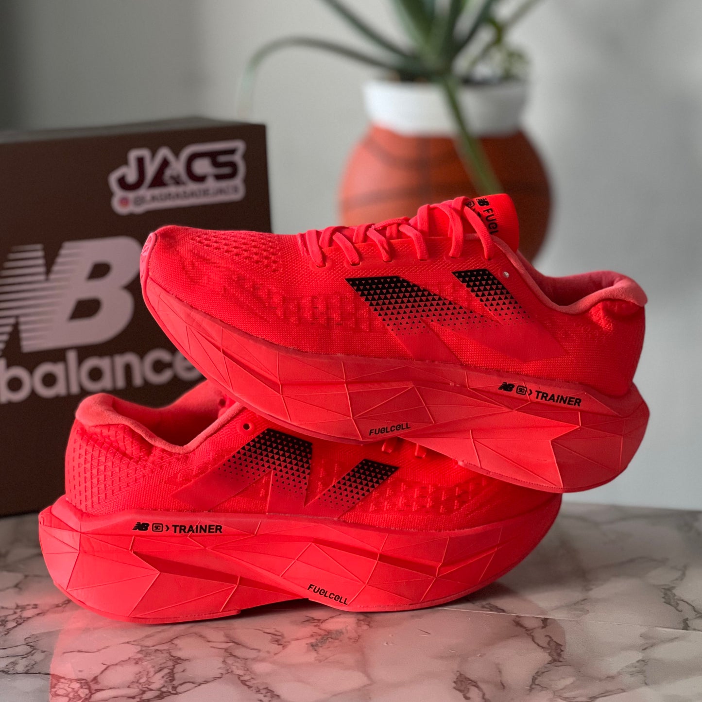 NEW BALANCE ÉLITE V4