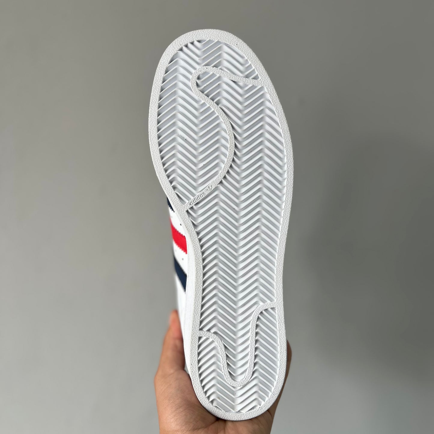 ADIDAS SUPERSTAR