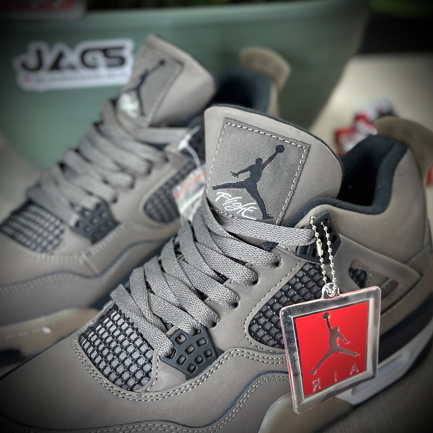 JORDAN 4 CAVE STONE