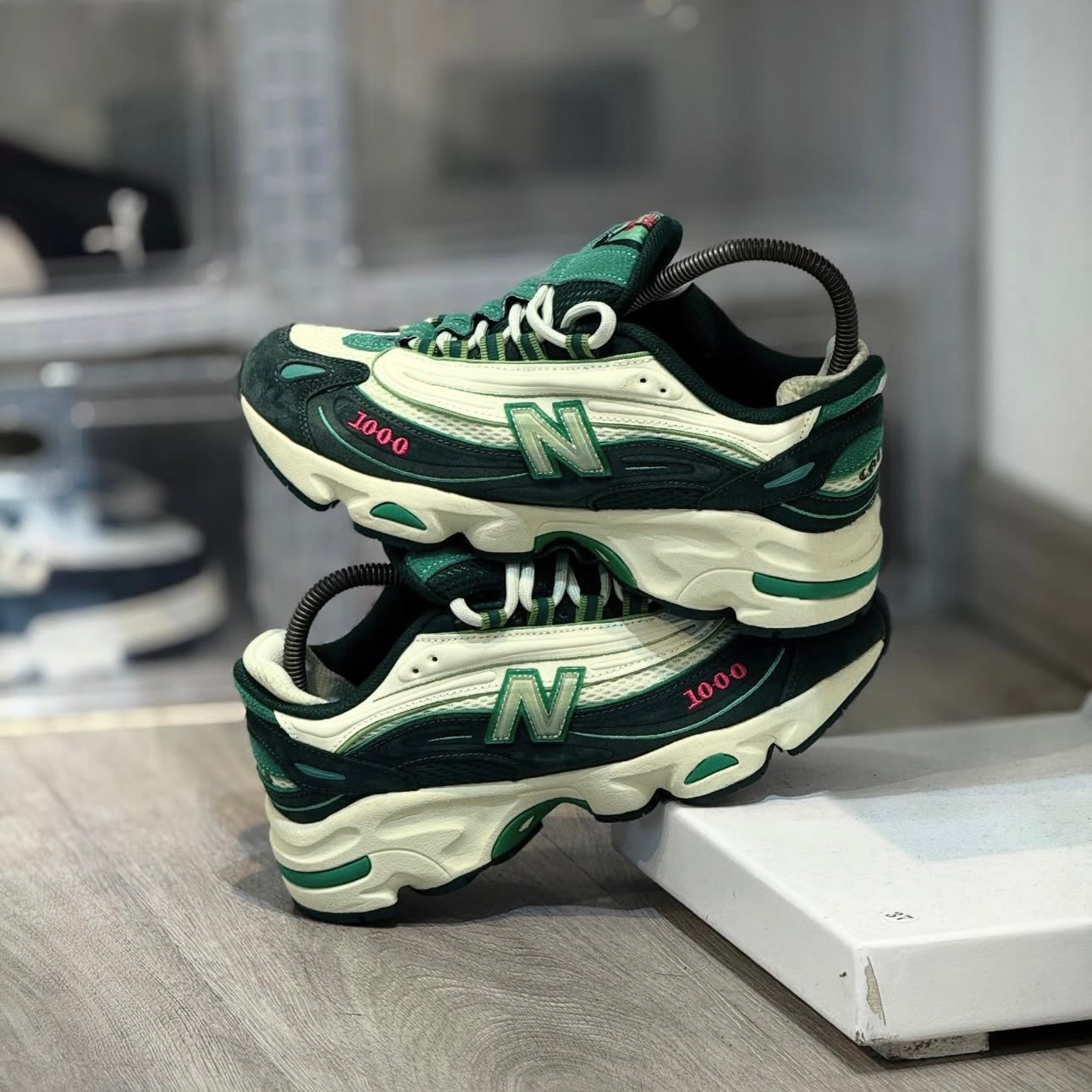 MEW BALANCE 1000