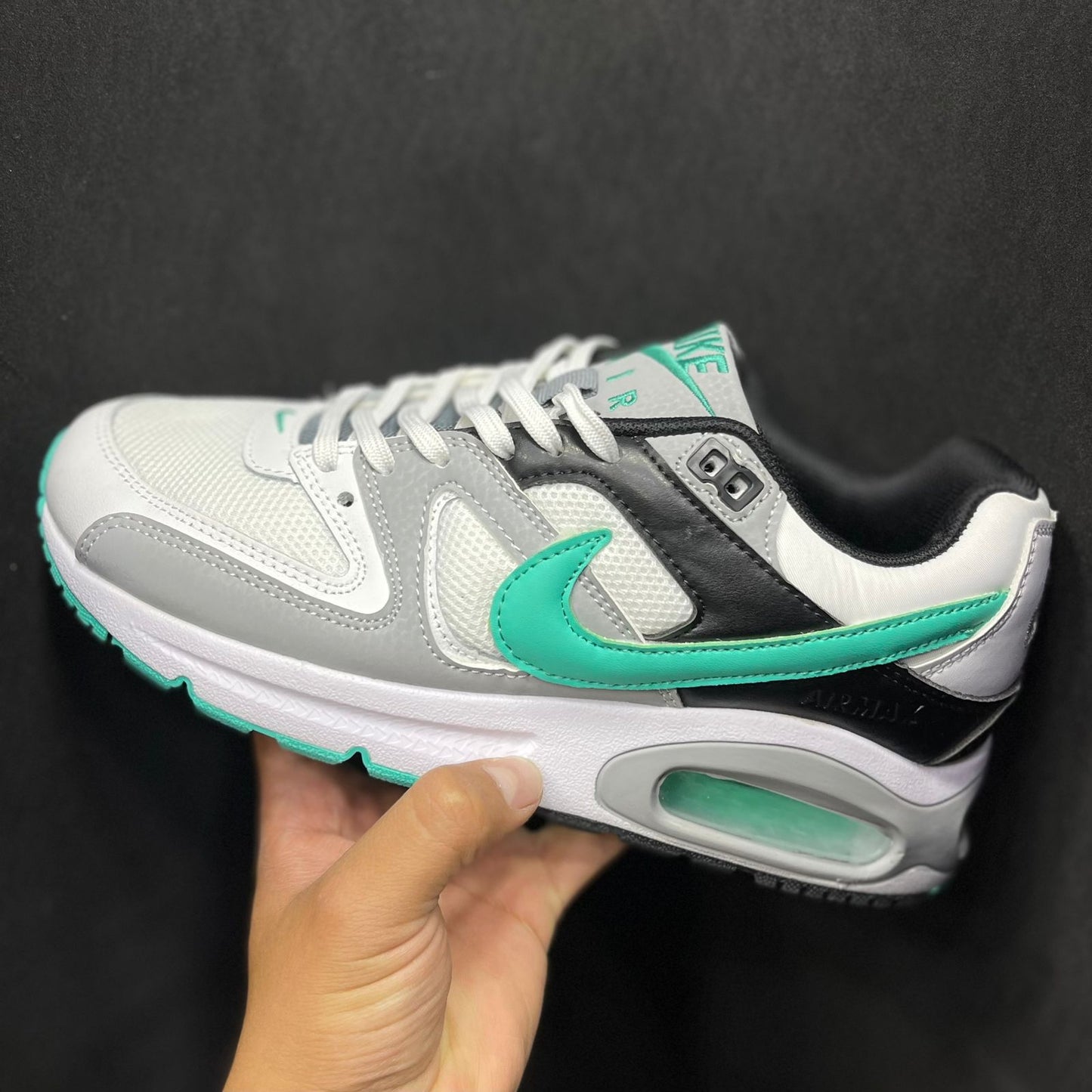 NIKE AIRMAX CORRALATE