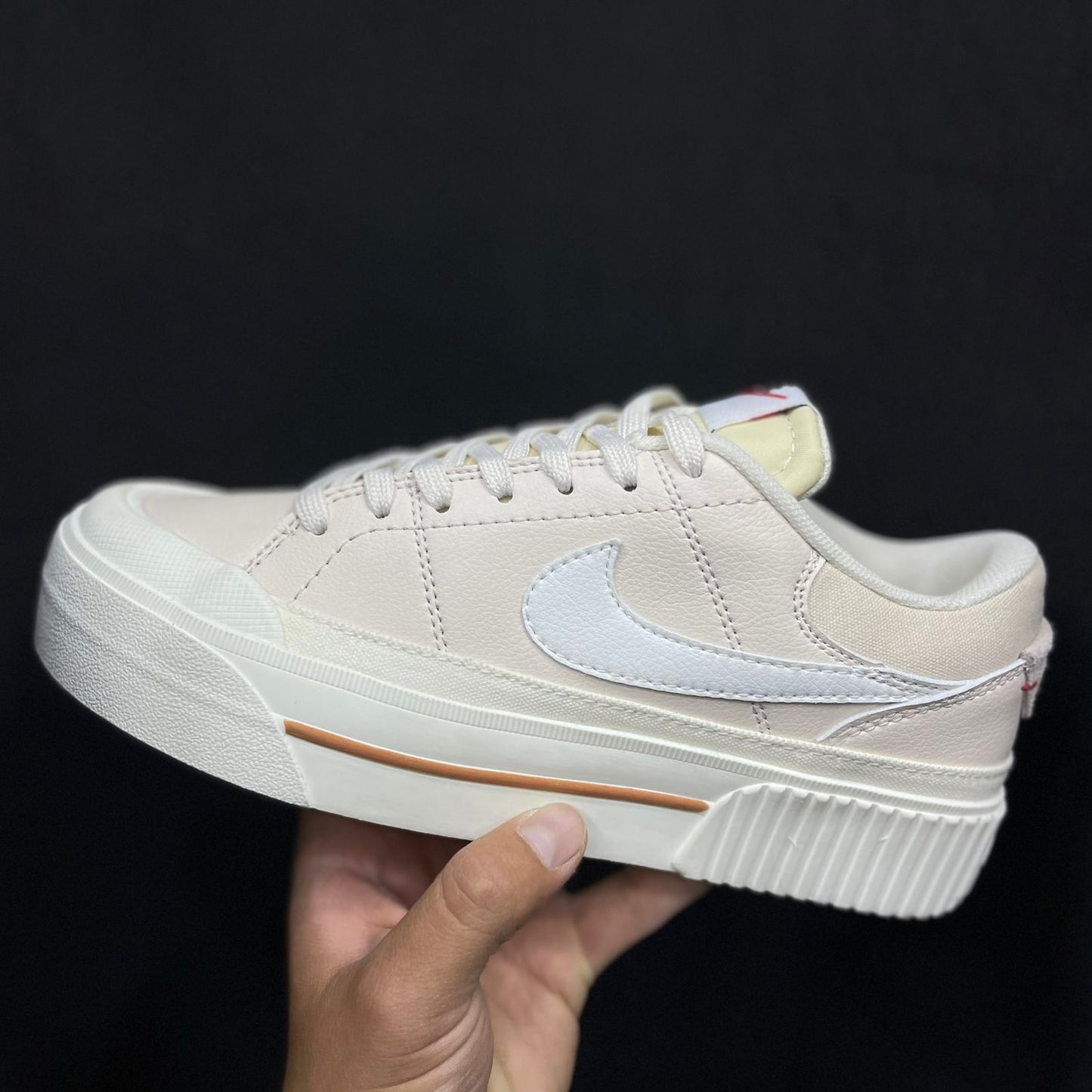 NIKE BLAZER LOW PLATAFORMA