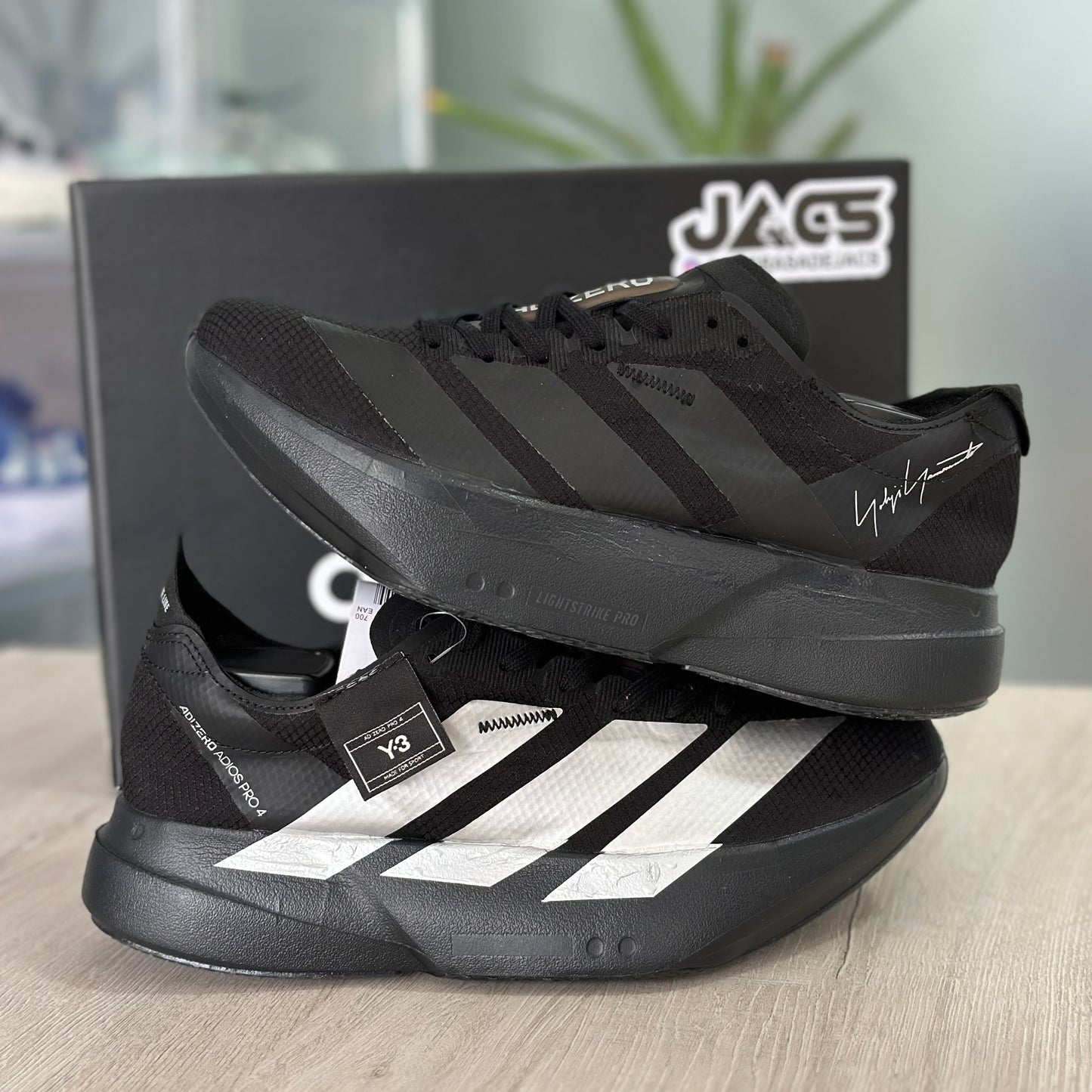 ADIZERO ADIOS PRO 4
