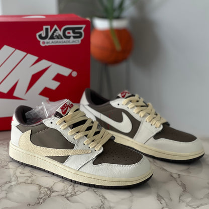 NIKE SB TRAVIS SCOTT