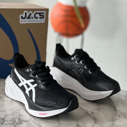 ASICS NOVABLAST 4 BLACK