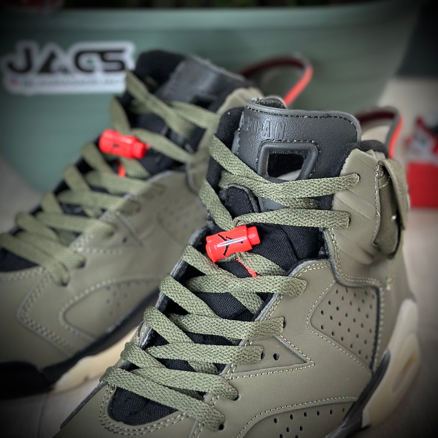 JORDAN 6 TRAVIS SCOT