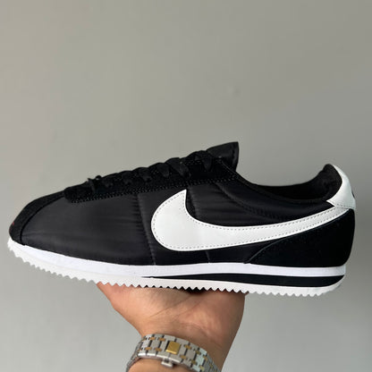NIKE CORTEZ