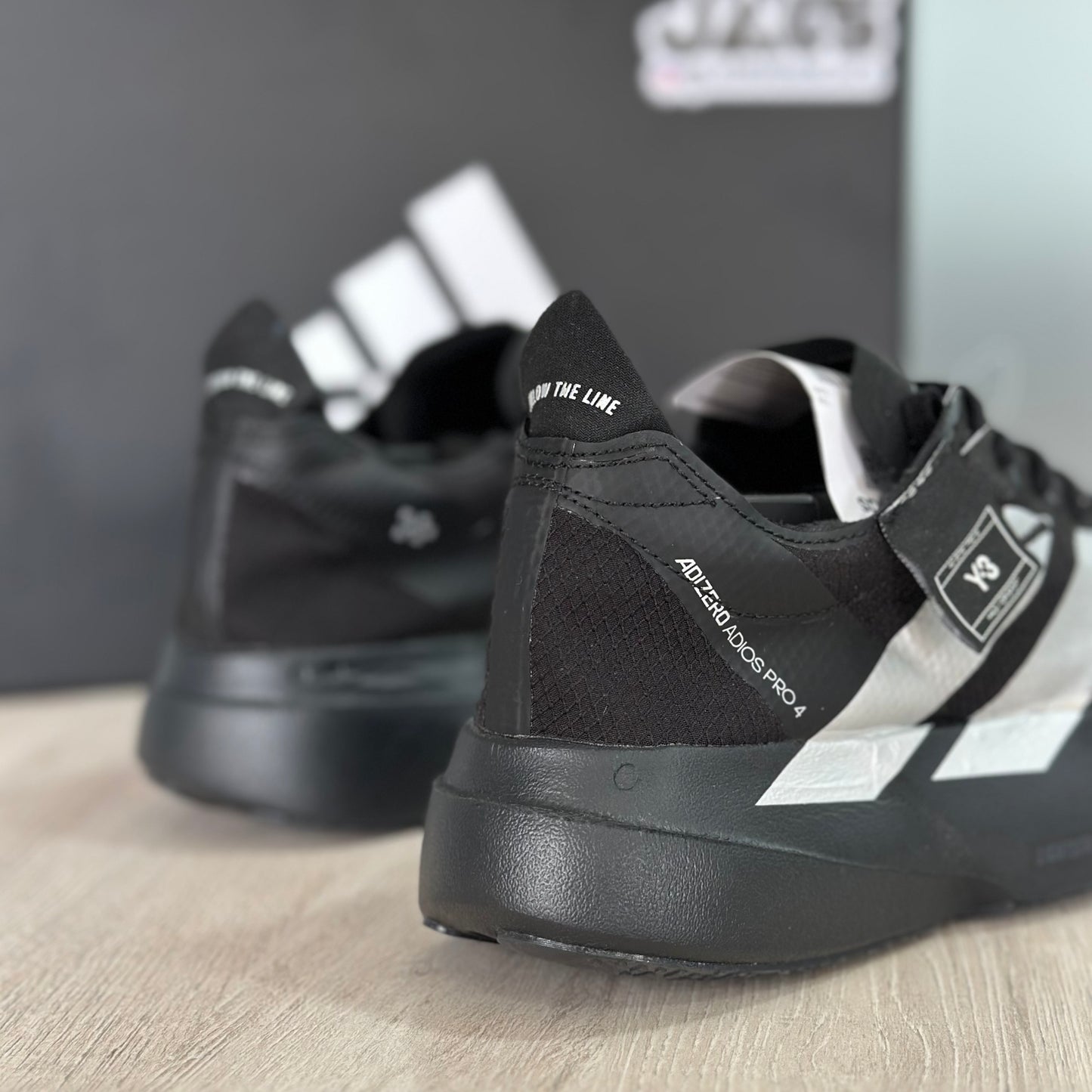 ADIZERO ADIOS PRO 4