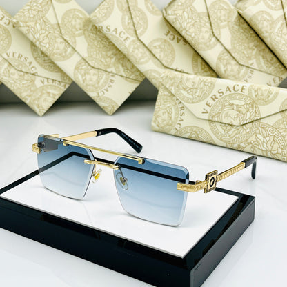 VERSACE