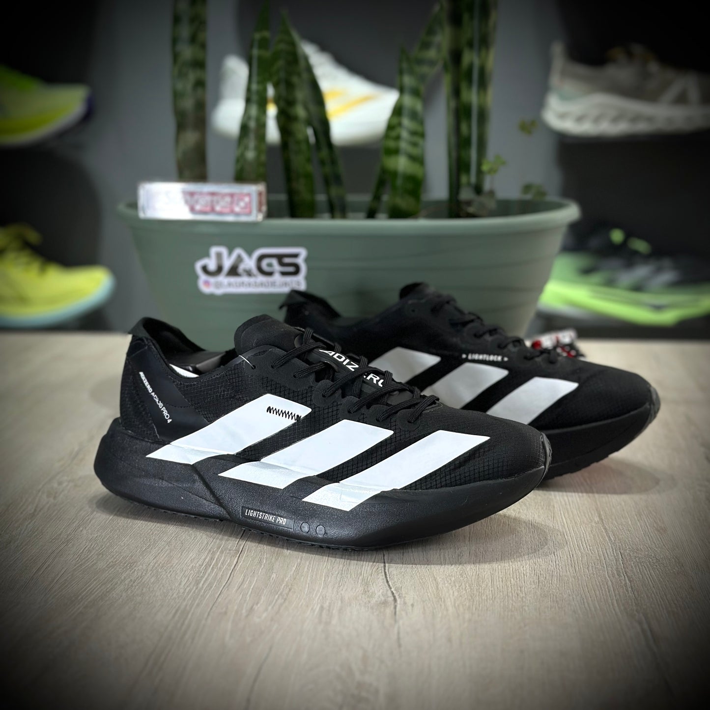 ADIZERO ADIOS PRO 4
