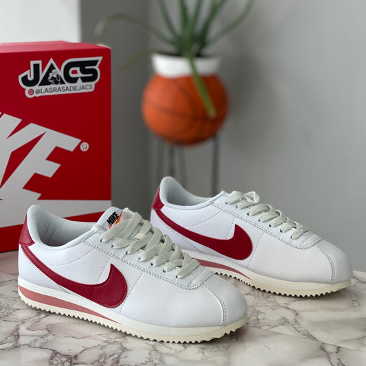 NIKE CORTEZ