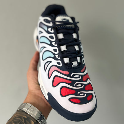 NIKE AIR MAX PLUS LIGHT SMOKE