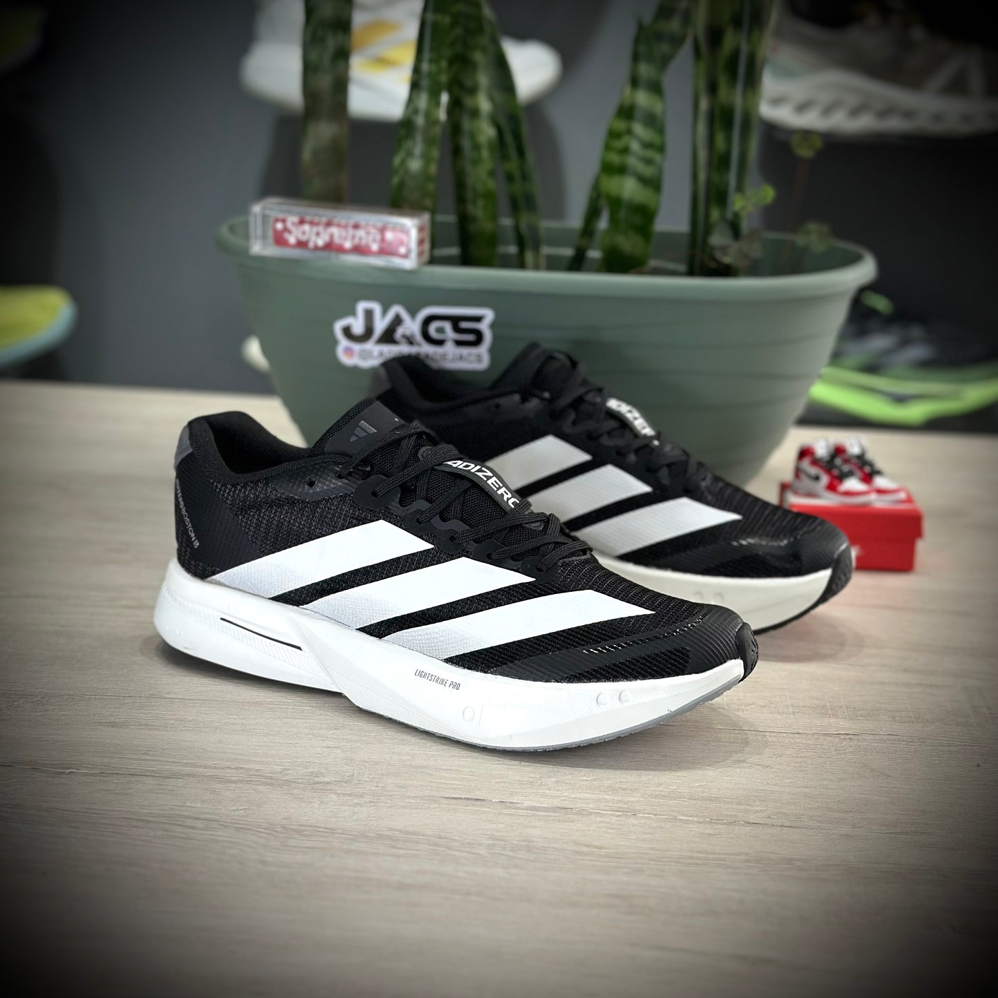 ADIZERO BOSTON 13