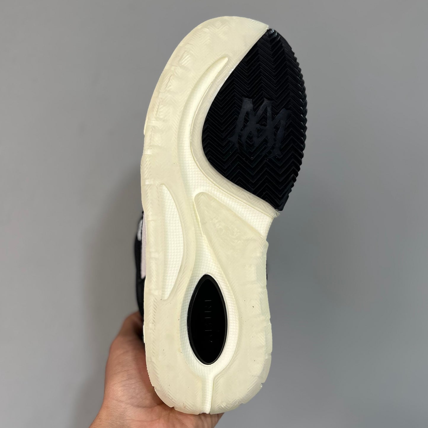AMIRI