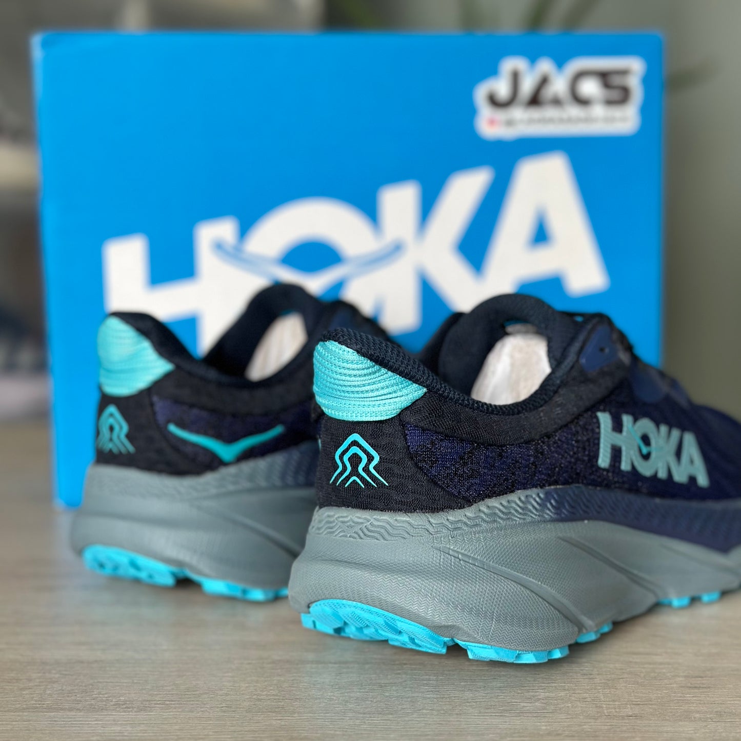 HOKA ONE ONE ATR7