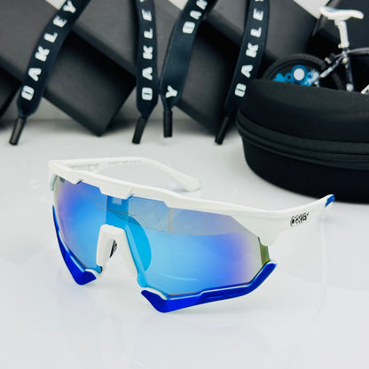 OAKLEY
