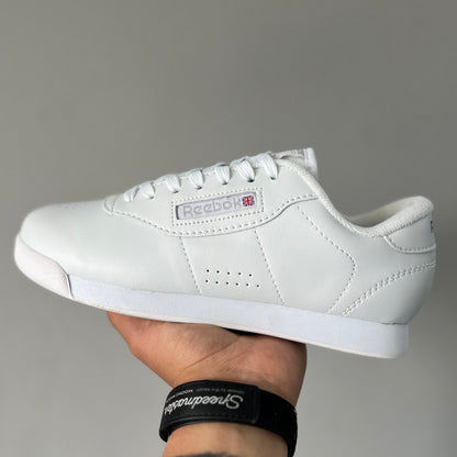 REEBOK CLASSIC