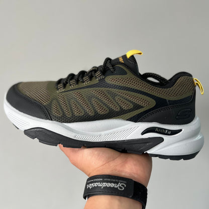 SKECHERS ARCH FIT