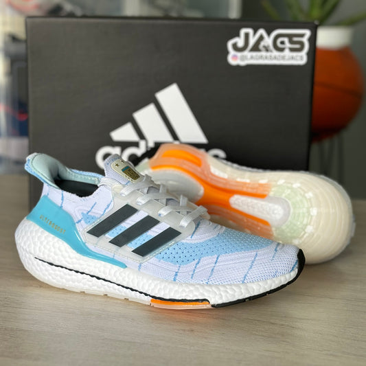 ADIDAS ULTRABOOST