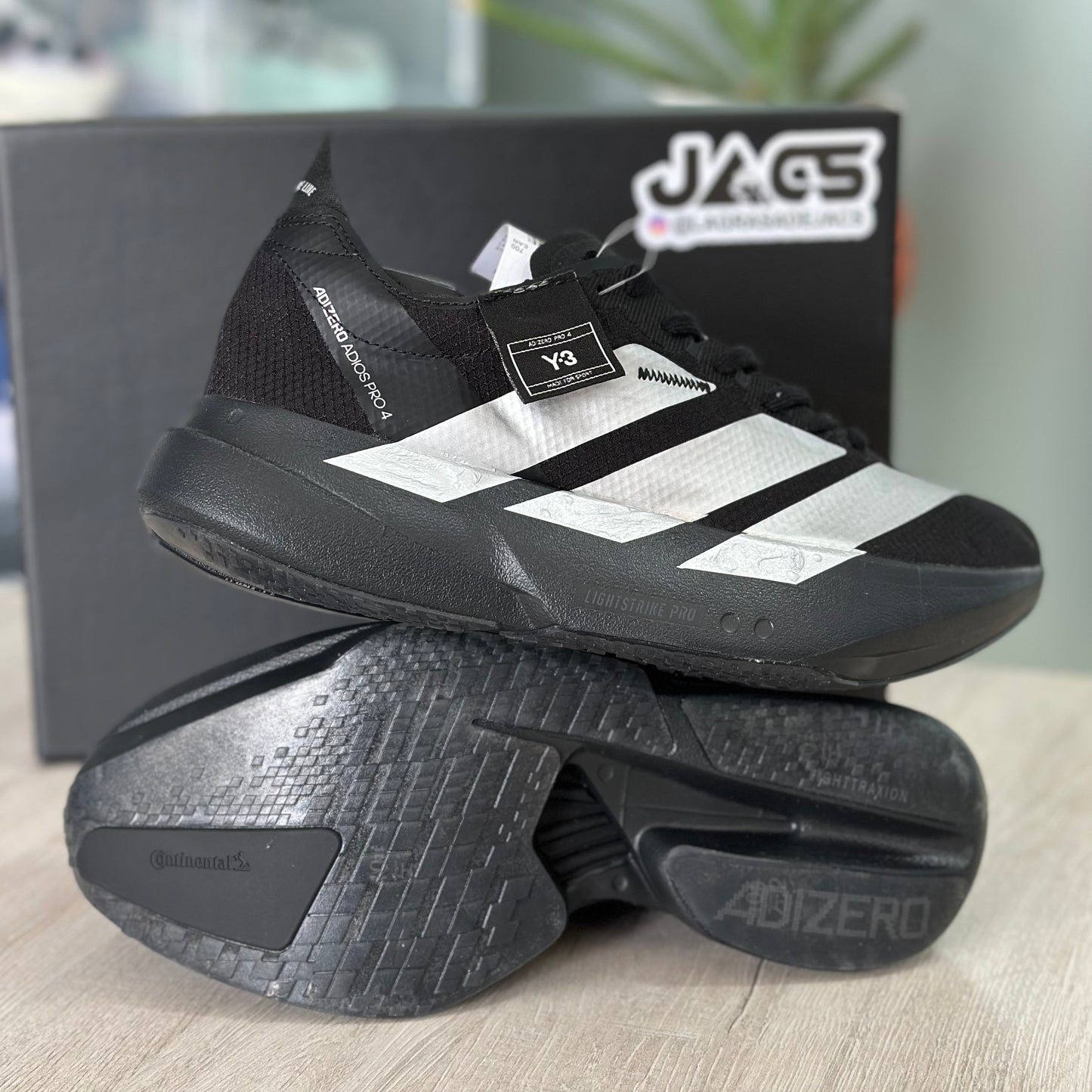 ADIZERO ADIOS PRO 4