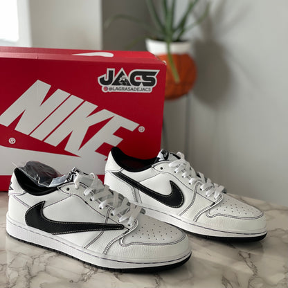 NIKE SB TRAVIS SCOTT