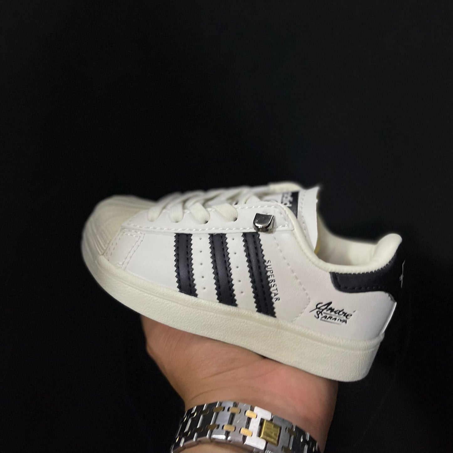 ADIDAS SUPERSTAR