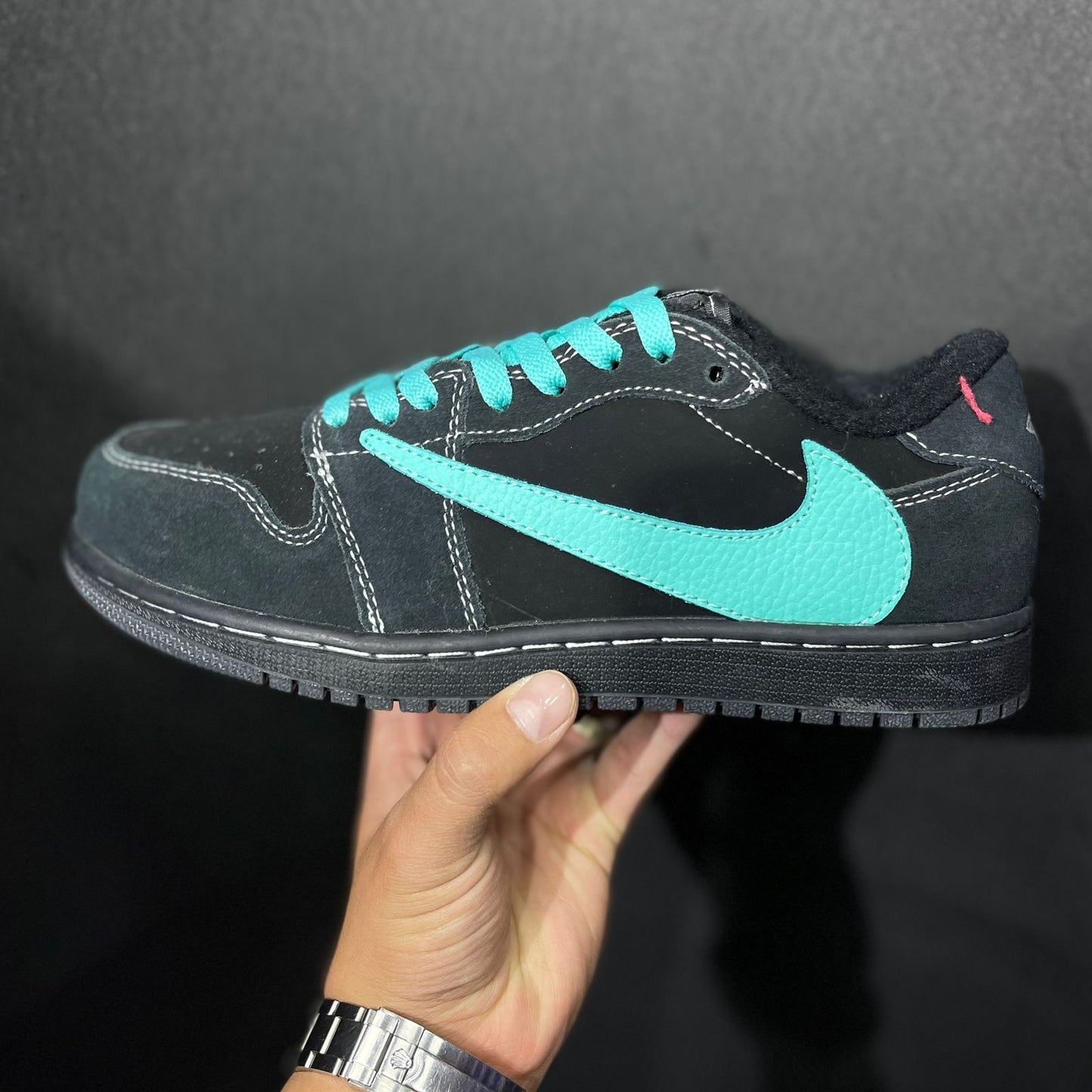 AIR JORDAN RETRO 1 LOW TRAVIS SCOTT