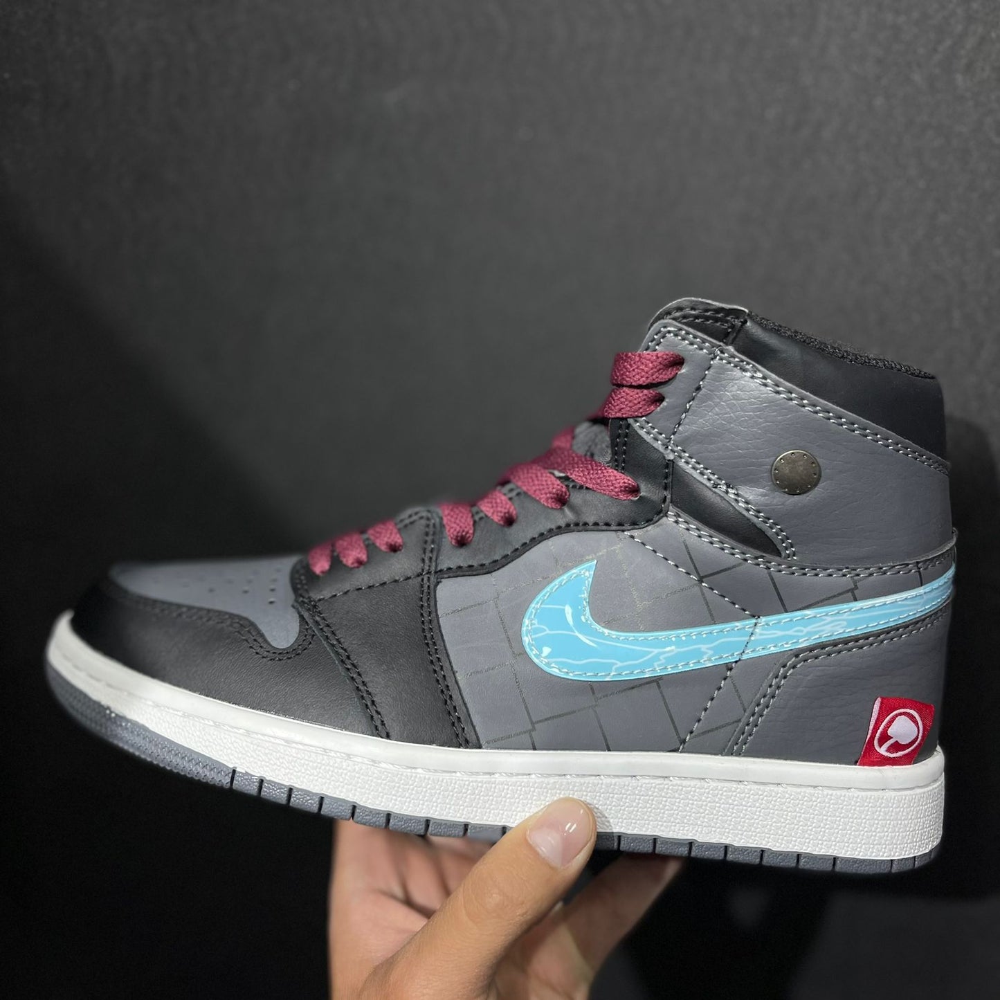 AIR JORDAN MARVEL