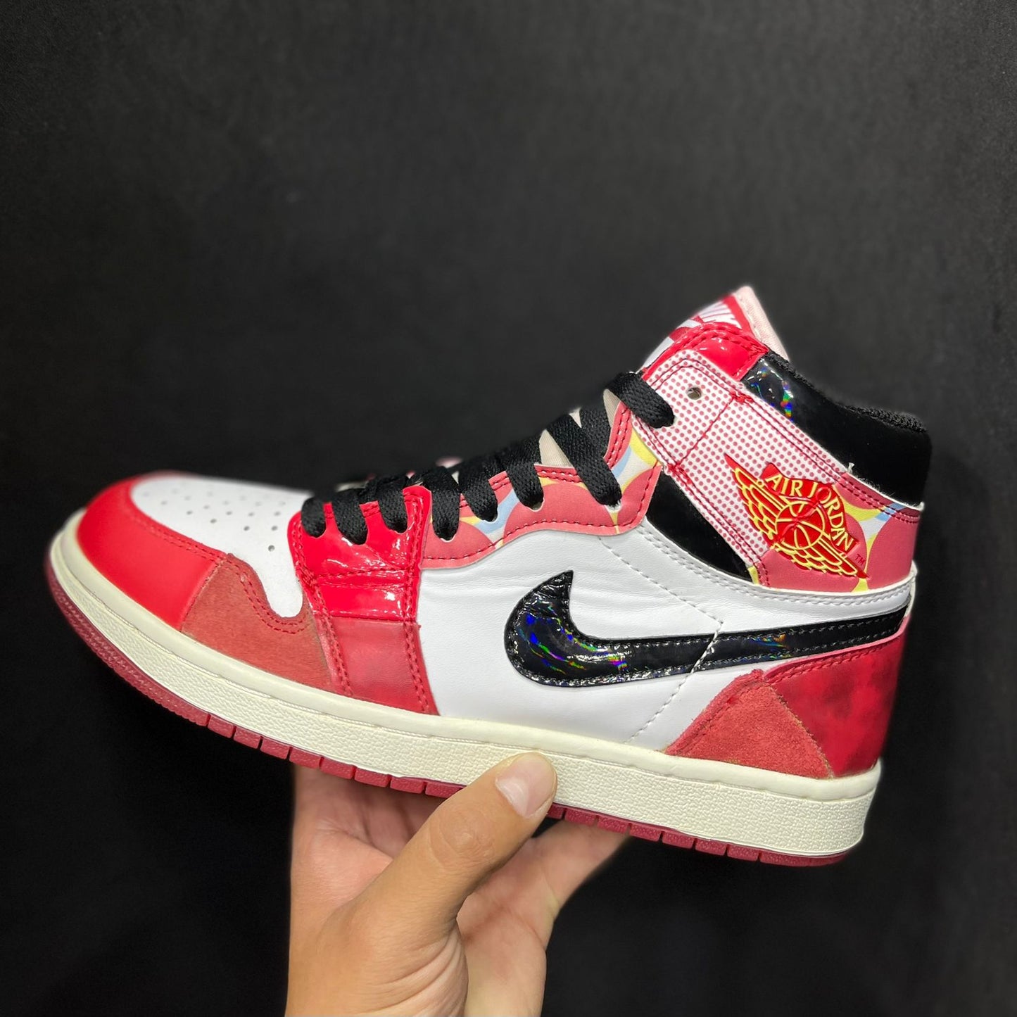 AIR JORDAN RETRO 1