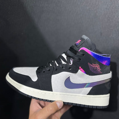 AIR JORDAN RETRO 1