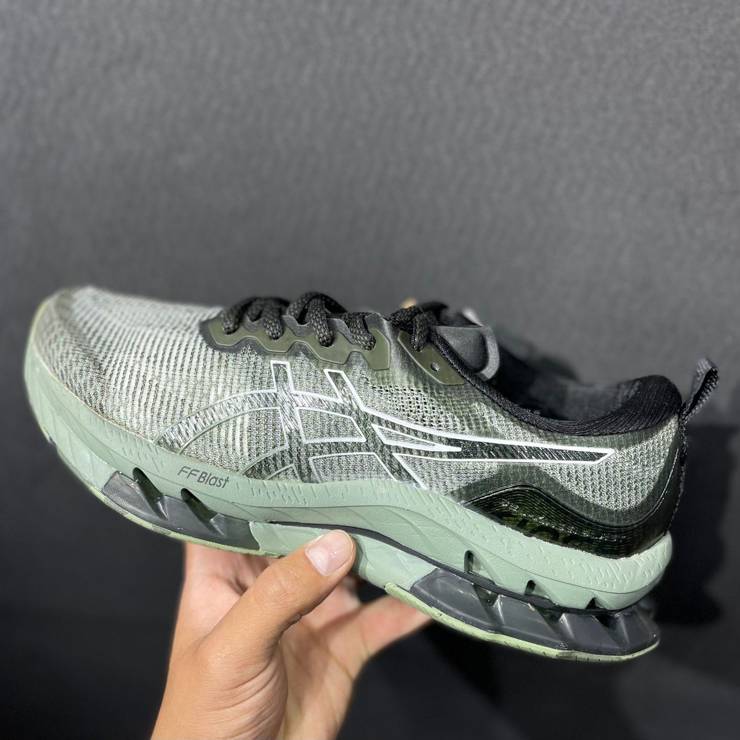 ASICS GEL KAYANO