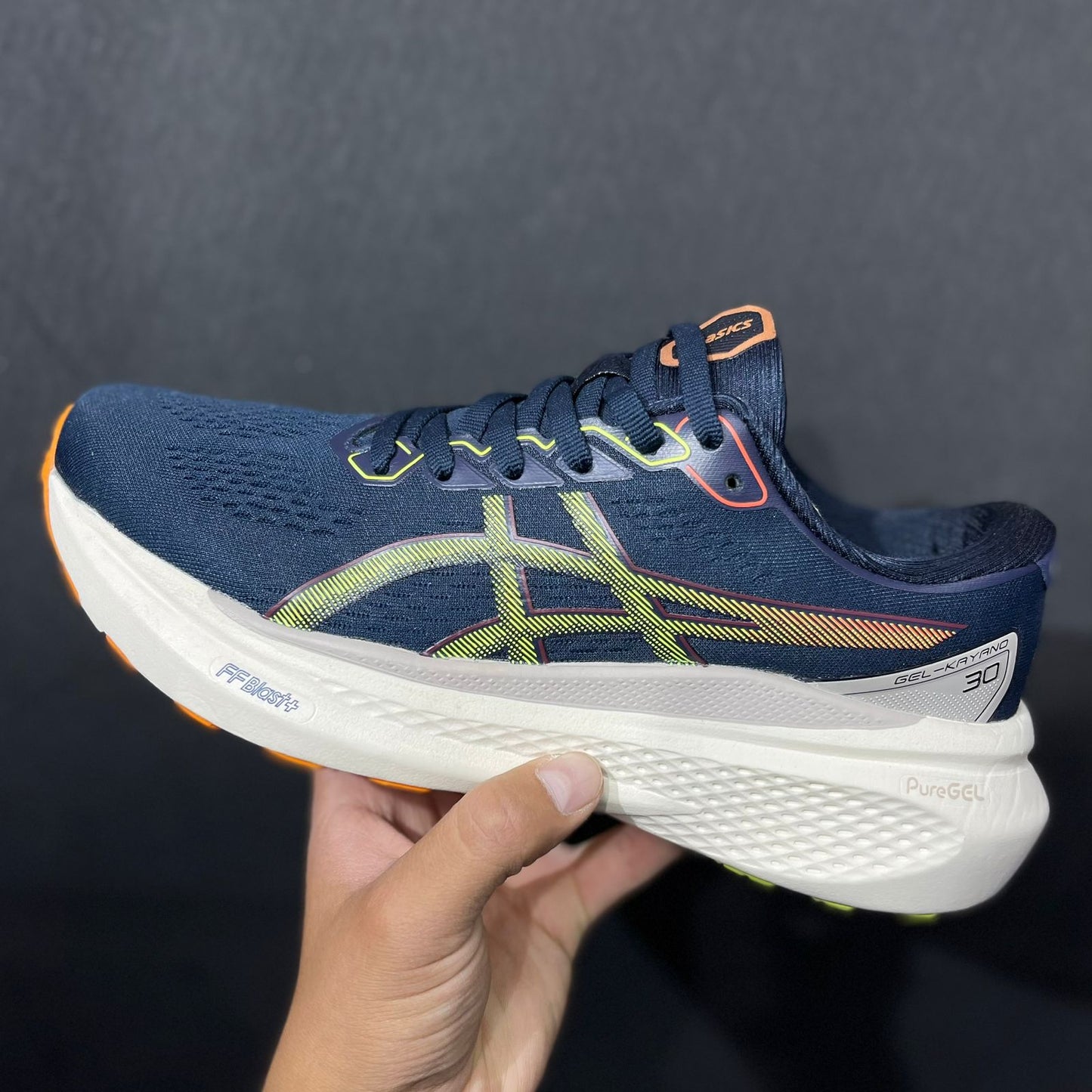 ASICS KAYANO 30