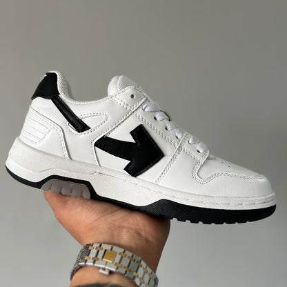OFF WHITE