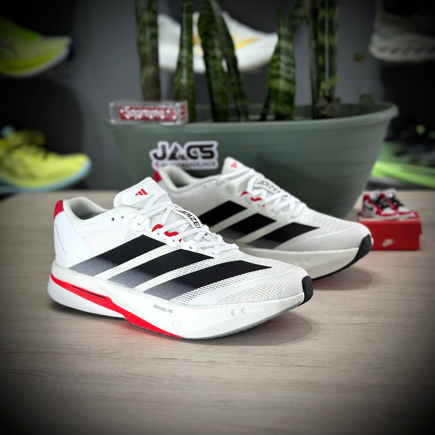 ADIZERO BOSTON 13