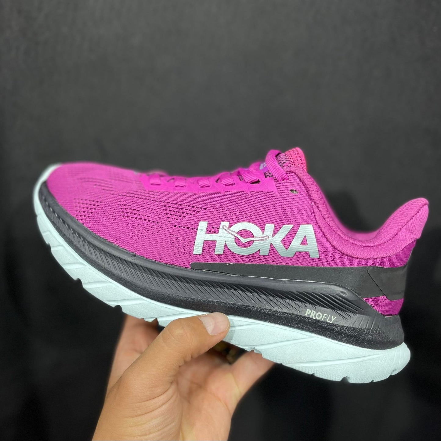 HOKA MACHT 4