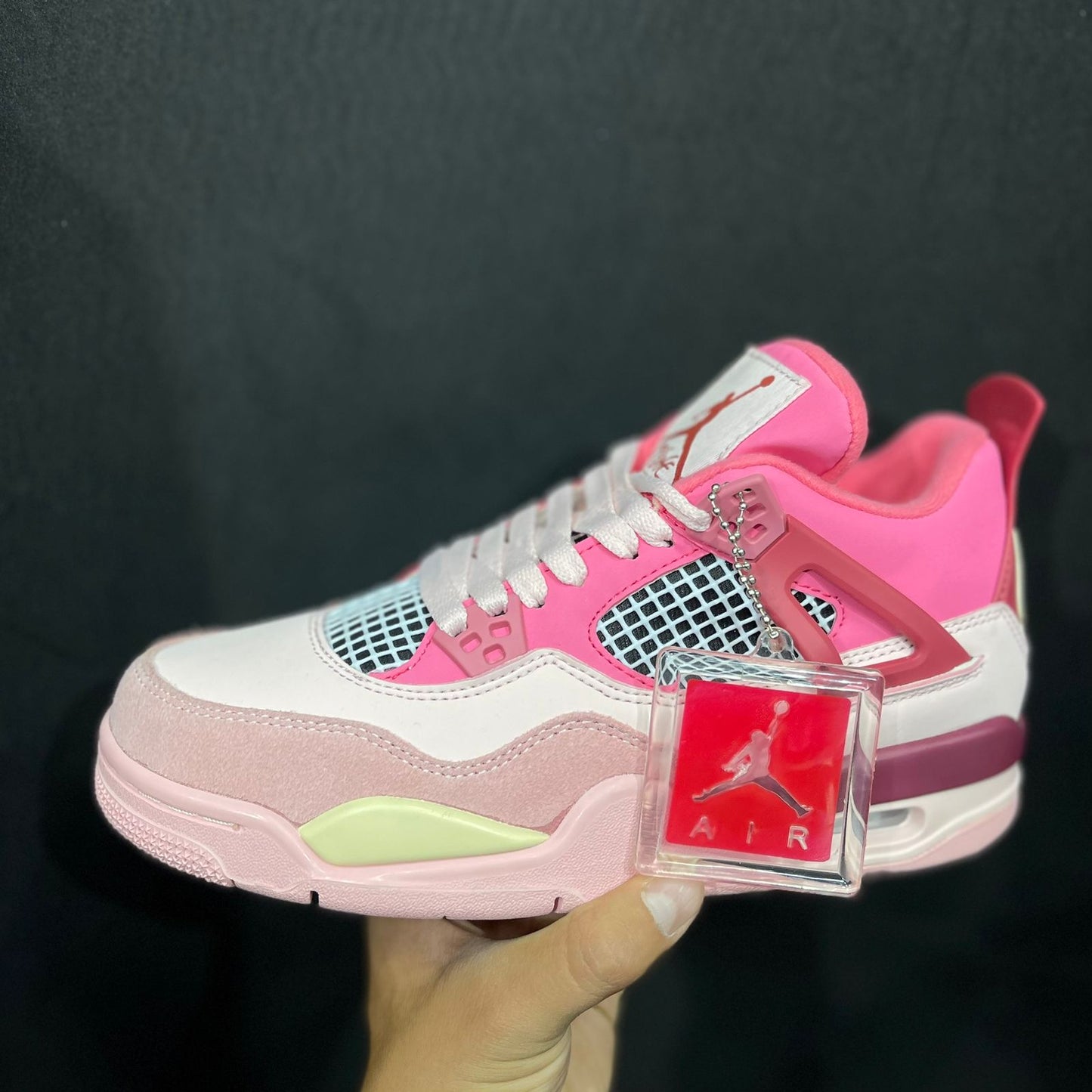 JORDAN RETRO 4