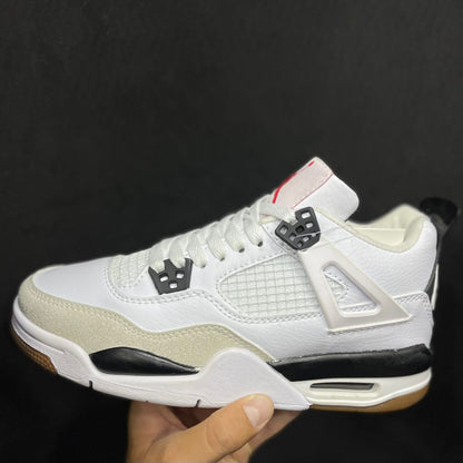 JORDAN RETRO 4