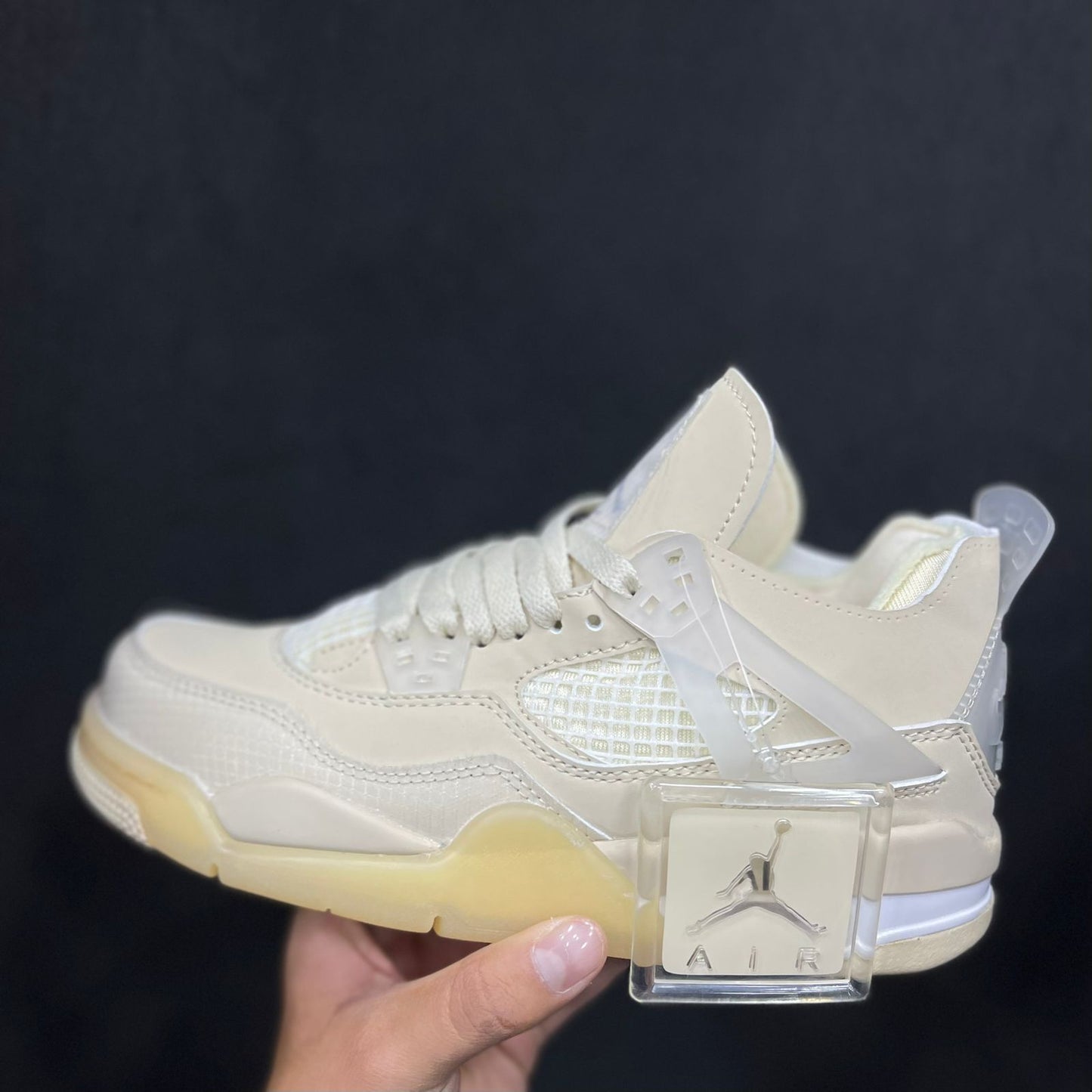JORDAN RETRO 4