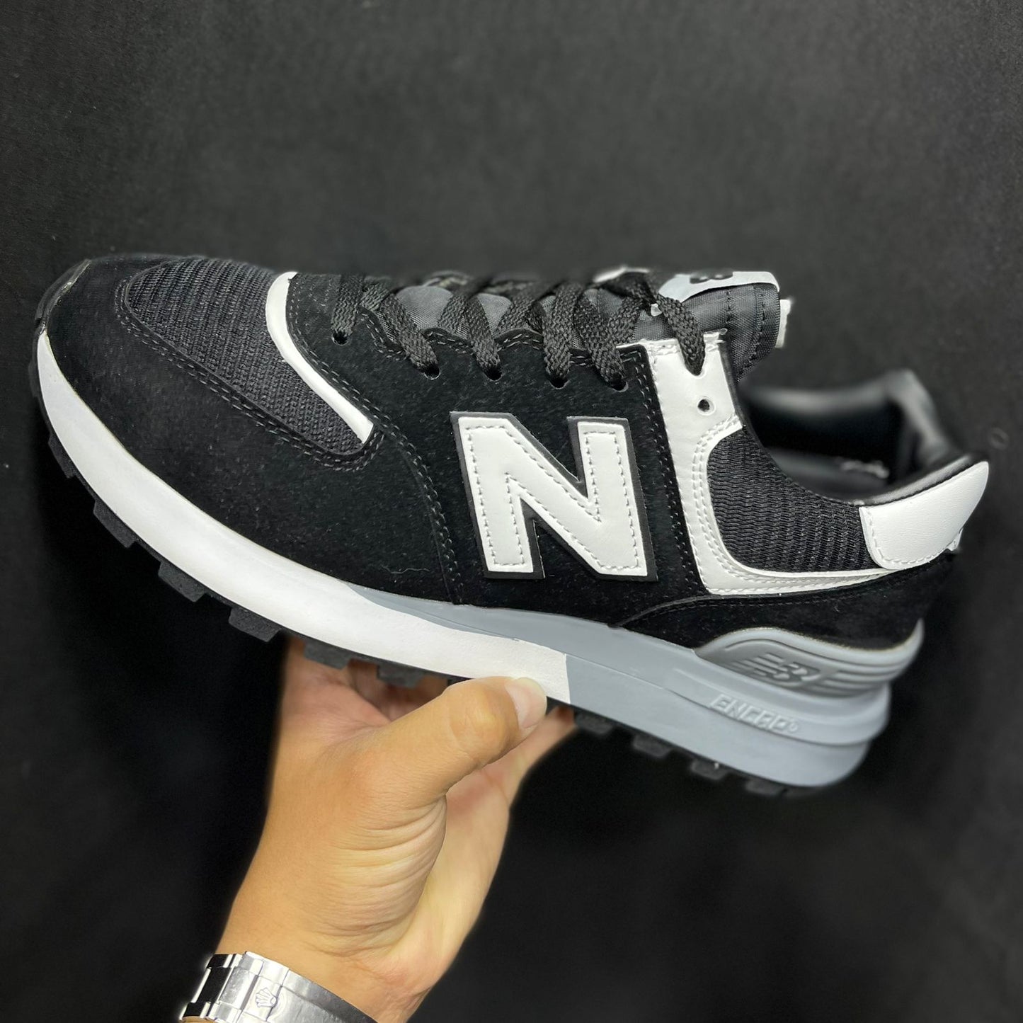 NEW BALANCE 574