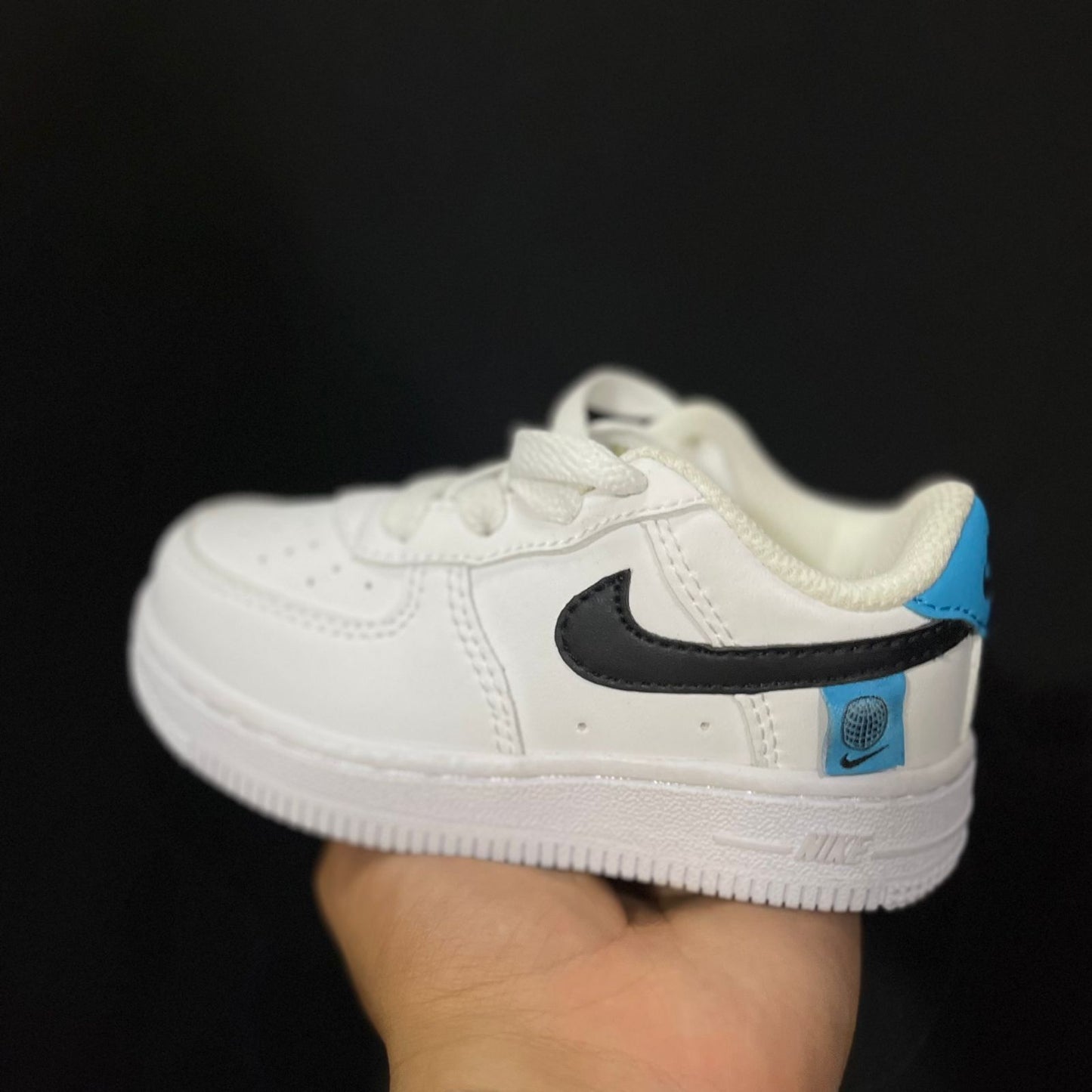 NIKE AIR FORCE ONE