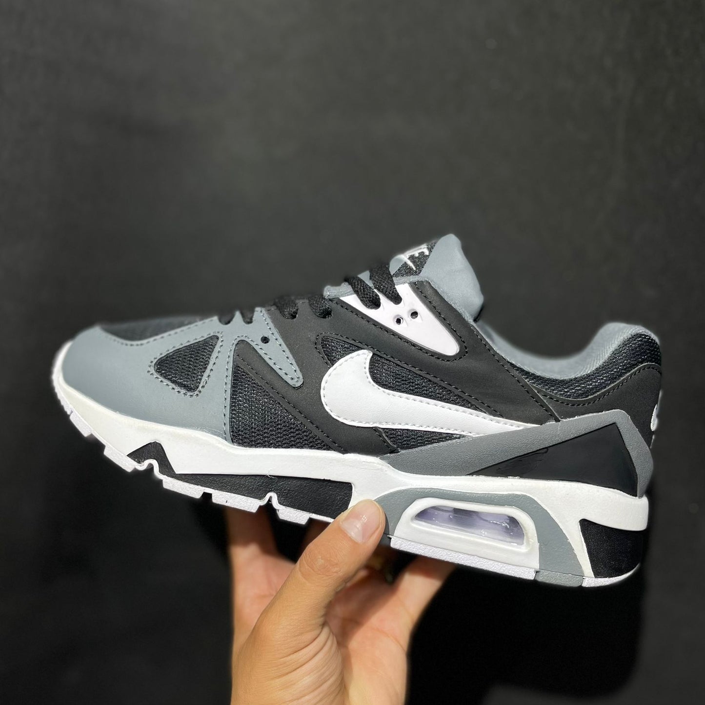 NIKE AIRMAX STRUCTURE