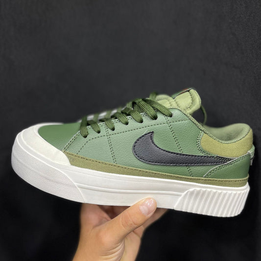 NIKE BLAZER LOW PLATAFORMA
